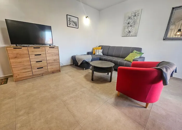 Aquavista Apartment
